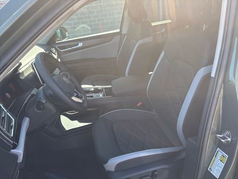 New 2026 Volkswagen Atlas Peak Edition AWD/4WD image 10
