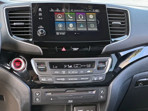 Used 2021 Honda Pilot Black Edition image 15