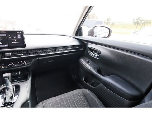 Used 2026 Honda HR-V LX image 12