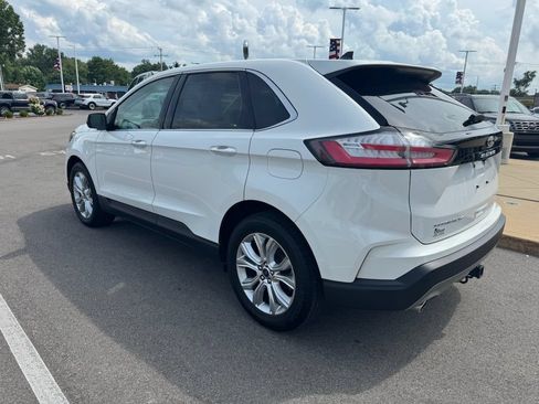 Certified 2022 Ford Edge Titanium w/ Equipment Group 301A AWD/4WD image 6