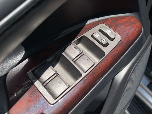 Used 2015 Lexus LX 570 4WD w/ Luxury Package image 15