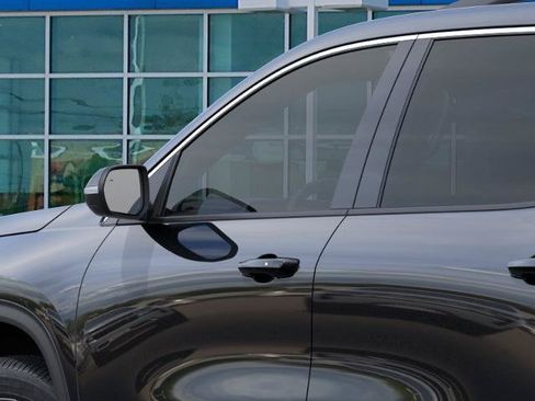 New 2026 Chevrolet Traverse LT w/ Sun and Wheel Package FWD image 36