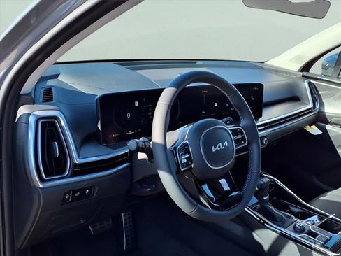 New 2025 Kia Sorento SX image 6