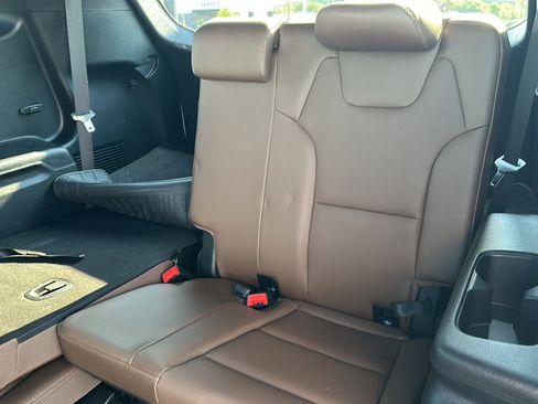 Used 2022 Kia Telluride SX w/ SX Prestige Package image 20