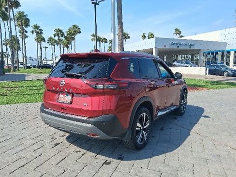 Used 2021 Nissan Rogue SL FWD image 5