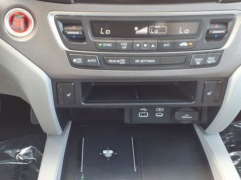 Certified 2024 Honda Ridgeline RTL image 30