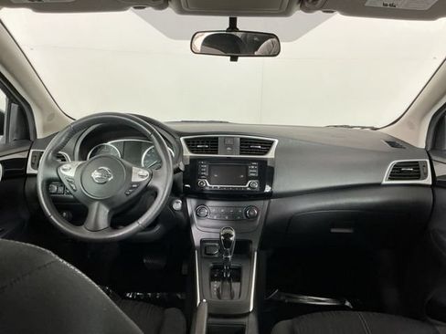 Used 2017 Nissan Sentra SV FWD image 22