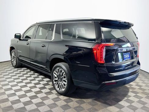 Used 2023 GMC Yukon XL Denali Ultimate AWD/4WD image 5