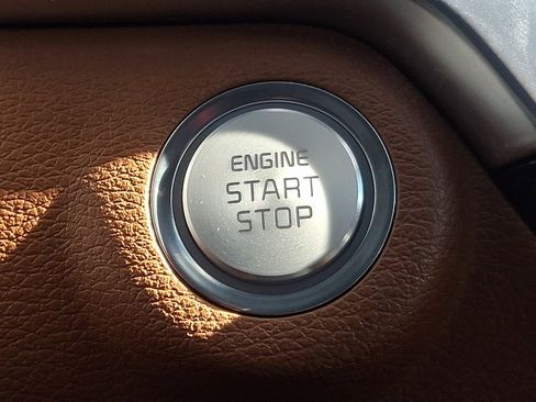 Used 2023 Kia Telluride SX X-Line image 19