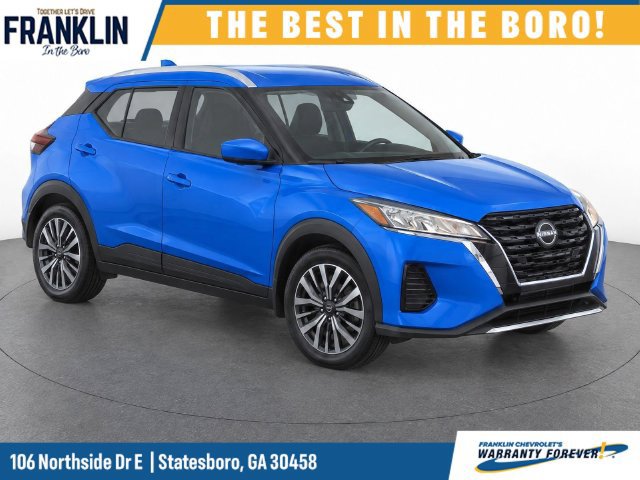 Used 2023 Nissan Kicks SV FWD image 1