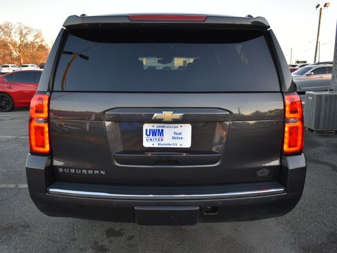 Used 2015 Chevrolet Suburban LTZ image 7