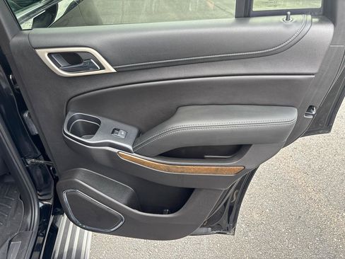 Used 2018 GMC Yukon Denali w/ Open Road Package AWD/4WD image 46