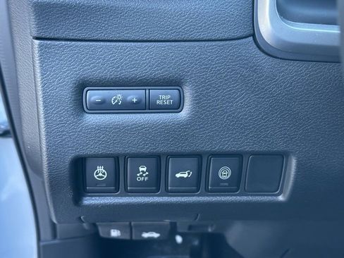 Certified 2024 Nissan Murano Platinum w/ Cargo Package image 25