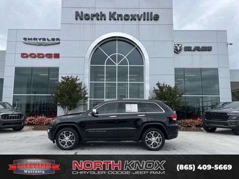 Used 2021 Jeep Grand Cherokee Limited w/ Premium Lighting Group AWD/4WD image 2