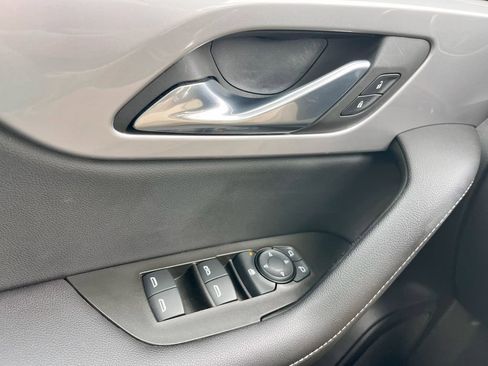 Certified 2023 Chevrolet Blazer LT w/ Midnight/Sport Edition image 21