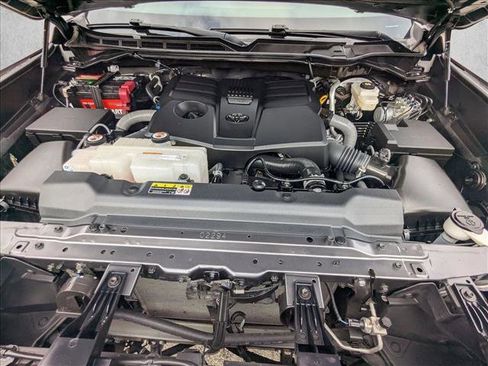 Used 2023 Toyota Tundra Limited image 22