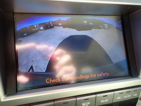 Used 2013 Lexus GX 460 Premium image 27