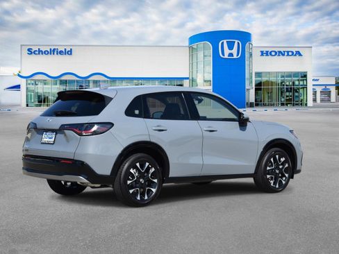 New 2026 Honda HR-V EX-L image 3