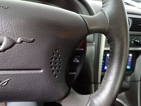 Used 2003 Ford Mustang Mach 1 RWD image 23