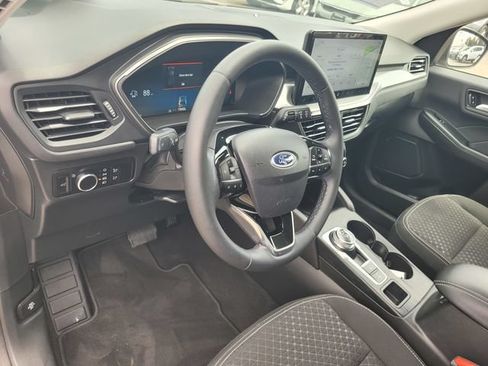 Certified 2023 Ford Escape Active w/ Tech Pack #2 FWD image 9