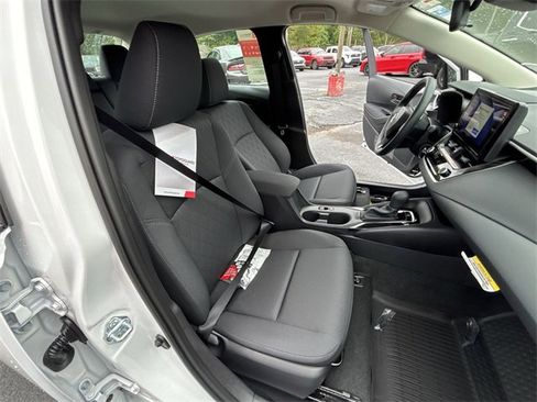 New 2025 Toyota Corolla LE image 22