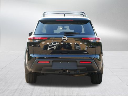 Certified 2025 Nissan Pathfinder SV w/ SV Premium Package AWD/4WD image 6
