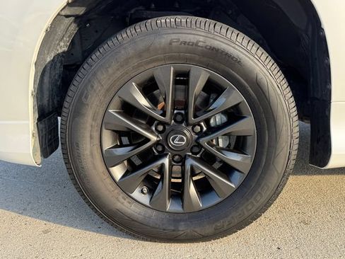 Used 2020 Lexus GX 460 Premium w/ Premium Package AWD/4WD image 13