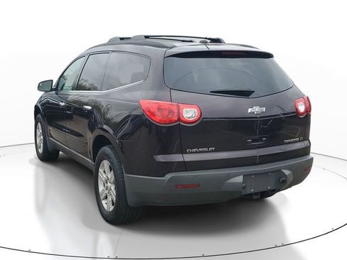 Used 2009 Chevrolet Traverse LT AWD/4WD image 3