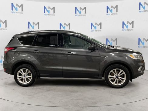 Used 2018 Ford Escape SEL image 6