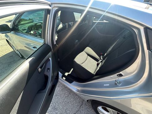 Used 2016 Hyundai Elantra Value Edition FWD image 7