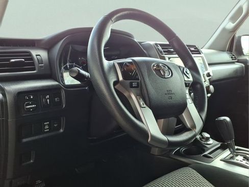 Used 2022 Toyota 4Runner SR5 image 13