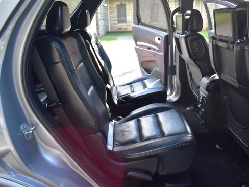 Used 2015 Dodge Durango R/T w/ Premium Nappa Leather Group RWD image 28