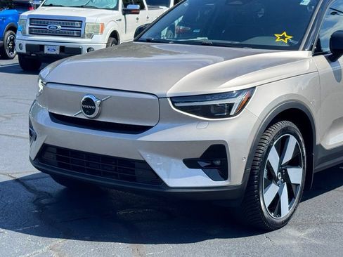 Used 2023 Volvo XC40 Recharge Ultimate w/ Protection Package Premier AWD/4WD image 63