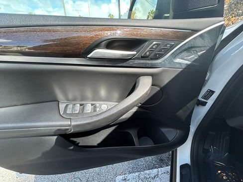 Used 2024 BMW X3 sDrive30i image 16