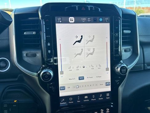 Used 2024 RAM 2500 Laramie image 25