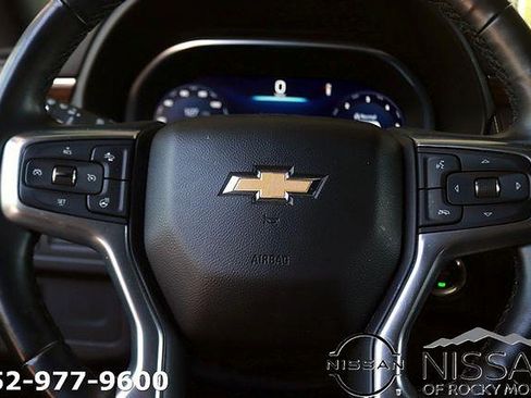 Used 2023 Chevrolet Suburban Premier RWD image 20