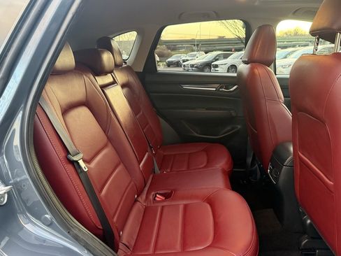 Used 2023 MAZDA CX-5 Carbon Edition image 26