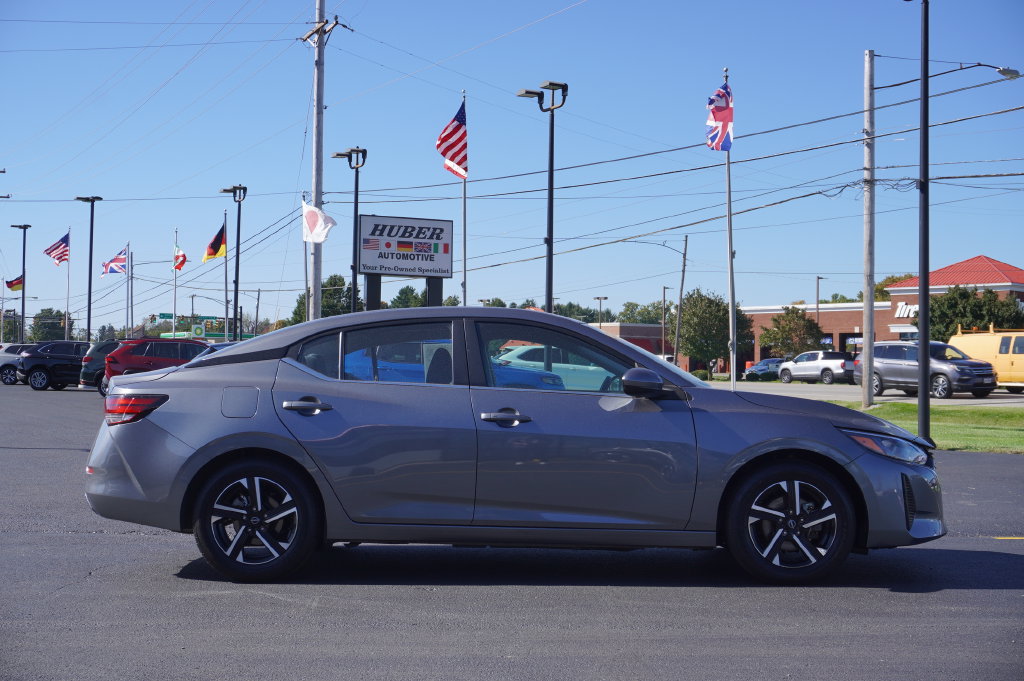 Used 2024 Nissan Sentra SV FWD image 8