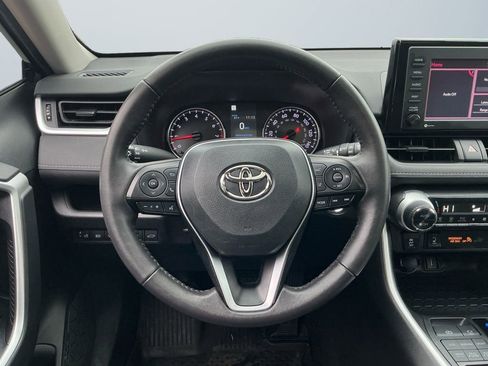 Certified 2022 Toyota RAV4 XLE w/ Convenience Package image 14