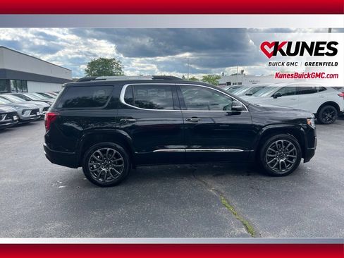 Used 2022 GMC Acadia Denali w/ Black Diamond Edition AWD/4WD image 4