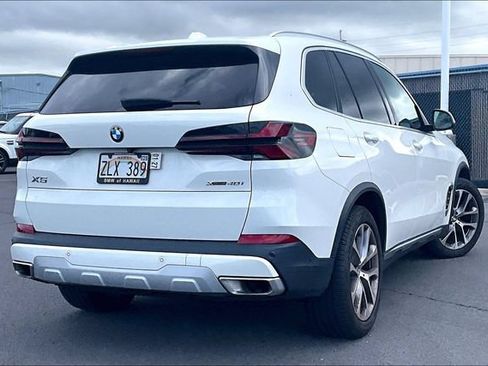 Used 2024 BMW X5 xDrive40i w/ Parking Assistance Package AWD/4WD image 2