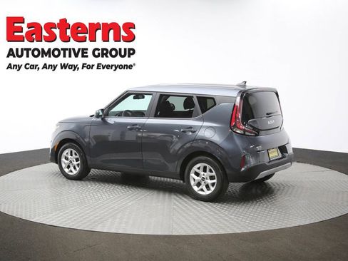 Used 2023 Kia Soul LX w/ LX Technology Package FWD image 62