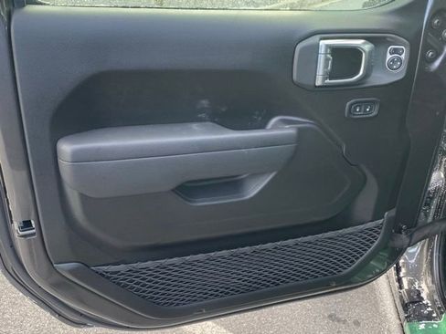 New 2026 Jeep Gladiator Mojave w/ Safety Group AWD/4WD image 12