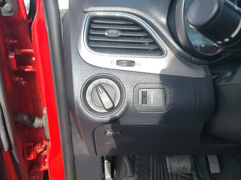 Used 2020 Dodge Journey Crossroad image 16