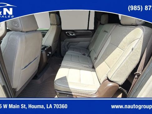 Used 2022 GMC Yukon XL SLT w/ SLT Premium Package RWD image 19