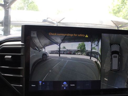 Certified 2023 Toyota Sequoia Platinum AWD/4WD image 39