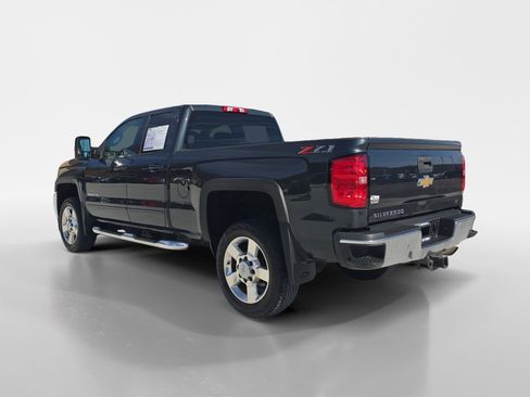 Used 2018 Chevrolet Silverado 2500 LT w/ All Star Edition image 4