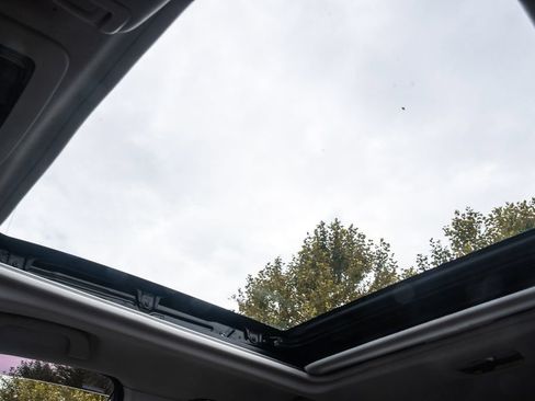 Used 2018 Subaru Forester 2.5i Limited AWD/4WD image 46