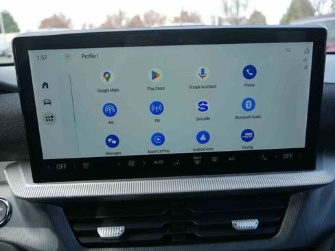 Used 2025 Ford Explorer ST-Line image 33