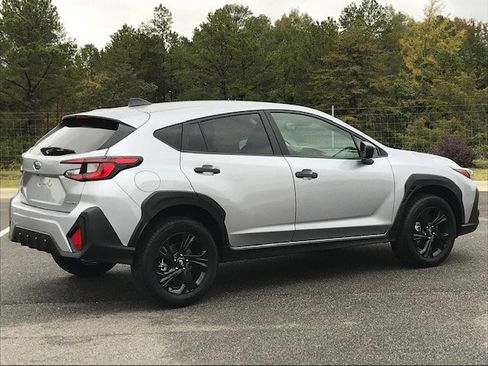 Certified 2024 Subaru Crosstrek 2.0i image 3